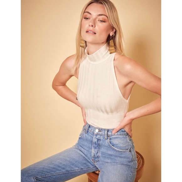 Reformation Tops - NWT REFORMATION Isabel Bodysuit